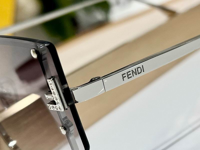 Fendi Glasses (63)